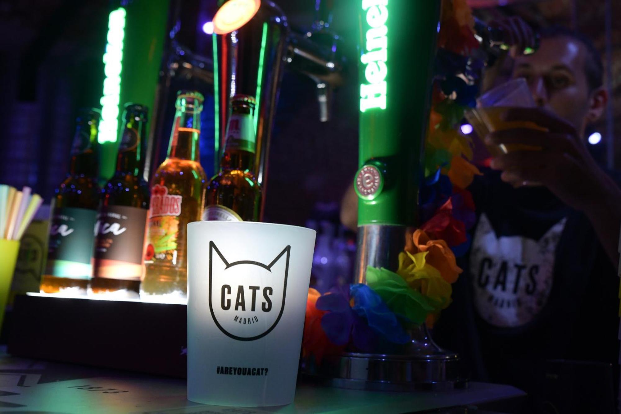 Cats Hostel Madrid Sol Bagian luar foto